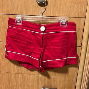 Lucy Love, Size S, red shorts